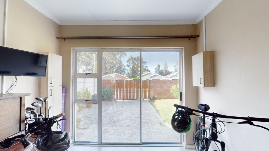 3 Bedroom Property for Sale in Pinelands Eastern Cape